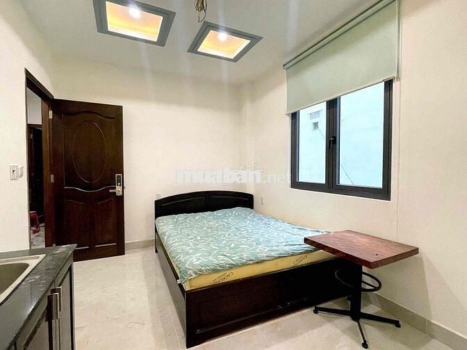 STUDIO CỬA SỔ TRỜI FULL NỘI THẤT SIÊU ĐẸP - 15P QUA CẦU CHÀ VÀ Q5