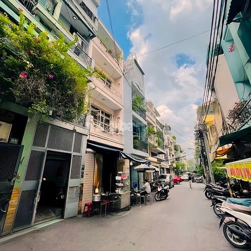 [QUẬN 3] Nhà Phố 5 Tầng –Ngang 4m Nở Hậu –Gần Chợ Bàn Cờ– Chỉ 11.9 Tỷ