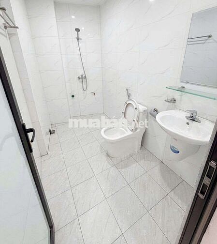 Chính chủ gửi bán nhà đẹp 5 tầng 32m full đồ Yên Nghĩa Hà Đông 4ty7