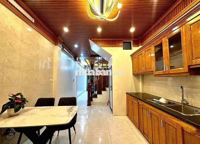 Chính chủ gửi bán Nhà đẹp 5 tầng 44m lô góc Quang Trung Hà Đông đủ đồ