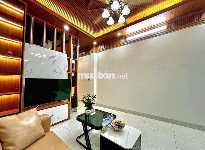 Chính chủ gửi bán Nhà đẹp 5 tầng 44m lô góc Quang Trung Hà Đông đủ đồ
