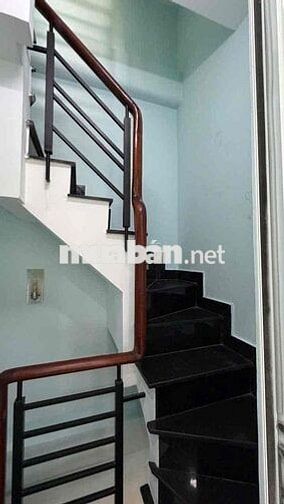 Nhà nguyên căn 2pn 3wc hẻm Tô Hiến Thành - p15 - Quận 10