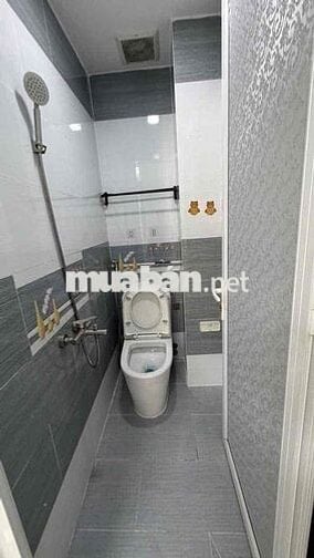 Nhà nguyên căn 2pn 3wc hẻm Tô Hiến Thành - p15 - Quận 10