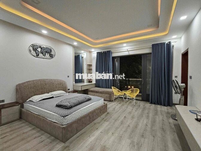 cho thuê nhà 3 tầng đường Trần Can ngay sân bay , diện tích 170m2