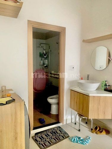Chủ cần bán nhà hẻm xe hơi tới cửa
