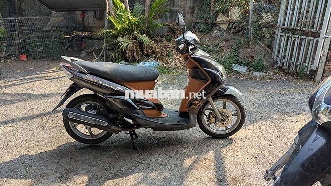 xe máy zin áo liền cứng xe đẹp về chạy liền