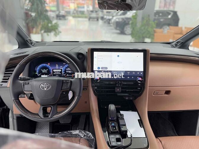 Toyota Alphard HEV 2026 Giao Ngay