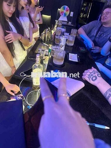 Puzzle🧩 PUZZLE BAR – TUYỂN DỤNG NHÂN SỰ CA ĐÊM (QU