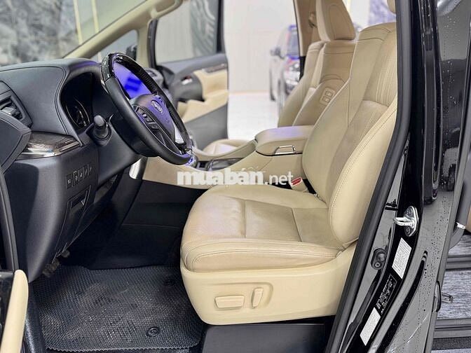 Toyota Alphard Executive Lounge 2022 Đen