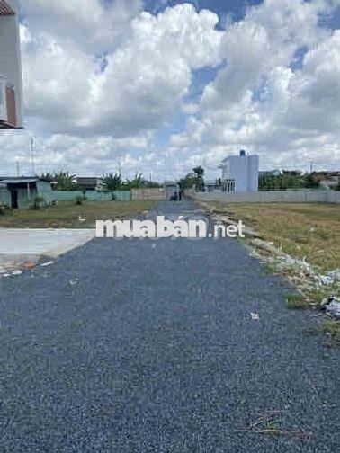 Chính chủ bán nhanh 100m2, Full thổ, Sổ hồng riêng, ngay uỷ ban xã.