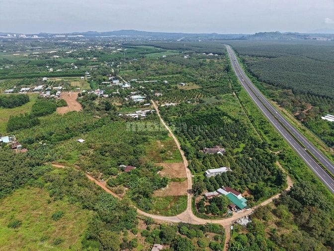 CHỈ 6xx TRỆU - CÓ NGAY MẢNH VƯỜN "CẮM DÙI" SẴN THỔ CƯ CỰC GẦN SÀI GÒN 