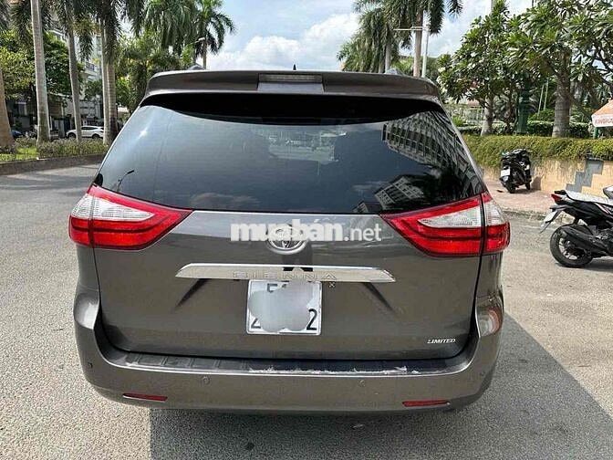 Toyota Sienna Limited 3.5 2015