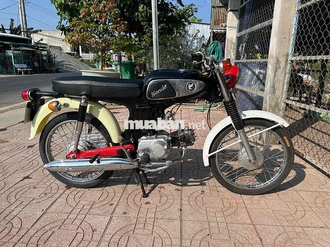 Honda 67 Đen