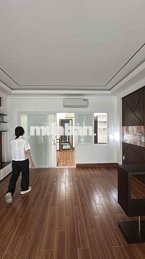 SIÊU PHẨM QUẬN 10 - HẺM XE TẢI - CÓ TẦNG HẦM - KINH DOANH ĐA NGÀNH
