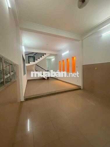 🏡CHO THUÊ NHÀ MẶT TIỀN VỪA Ở VỪA KINH FOANH GIÁ :25TR CÒN THONGW LƯỢNG