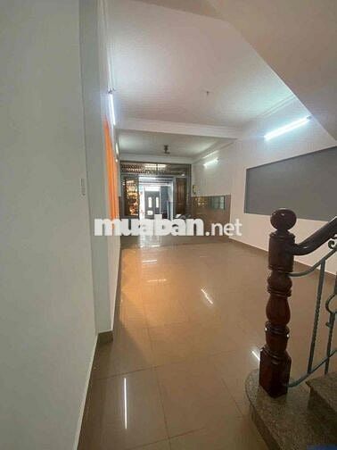 🏡CHO THUÊ NHÀ MẶT TIỀN VỪA Ở VỪA KINH FOANH GIÁ :25TR CÒN THONGW LƯỢNG