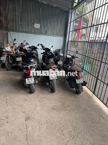 Tuyển thủ kho, nhân viên kho và partime tại HM