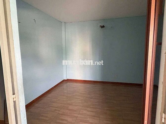 Cho thuê Nhà hẻm thông xe tải 2 lầu 8pn
