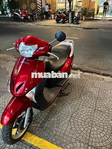 Honda Lead màu Đỏ