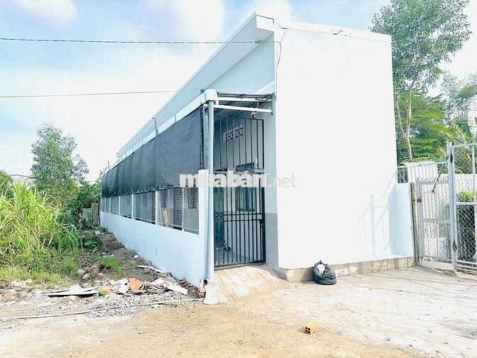 Bán gấp dãy trọ mới toanh 6P ở Gia Lộc- Trang Bàng 150m2 SHR giá 700tr
