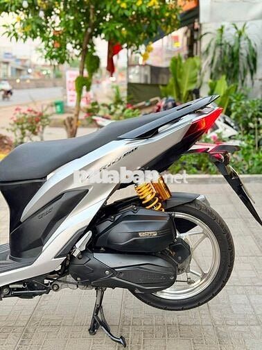 Honda Vario 150cc Bạc Mới