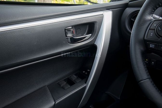 Bán rẻ Toyota ALTIS 2020 bản Full 1.8G máy số Zin hết rất đẹp như mới!