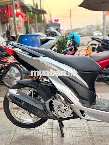 Honda Vario 150cc Bạc Mới