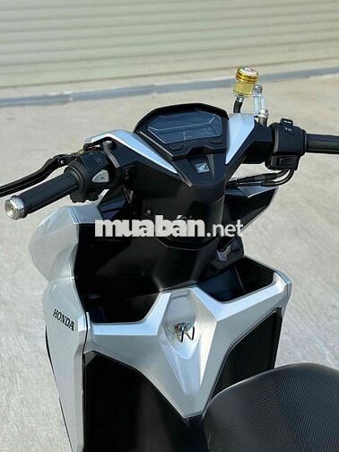 Honda Vario 150 Bạc Đã sử dụng