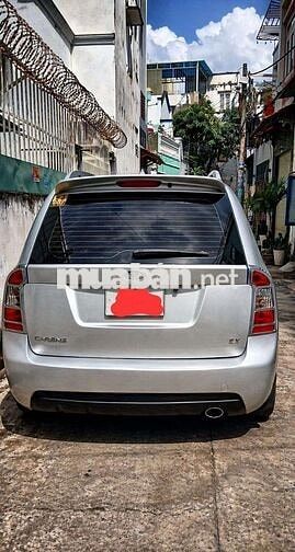 Kia Carens 2.0 MT, 2015 màu Bạc