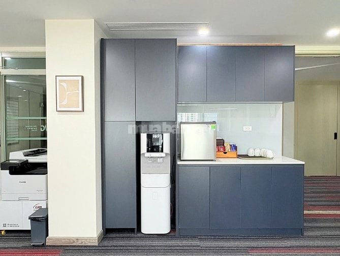 Cho thuê bàn ​​làm việc chung tại Regus Epic Tower