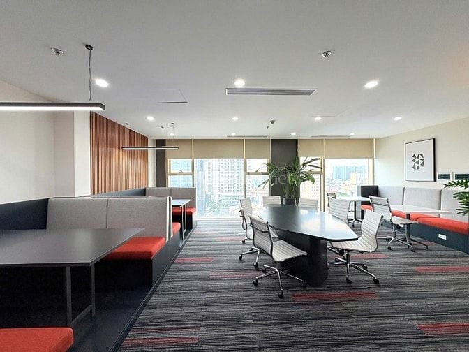 Cho thuê bàn ​​làm việc chung tại Regus Epic Tower