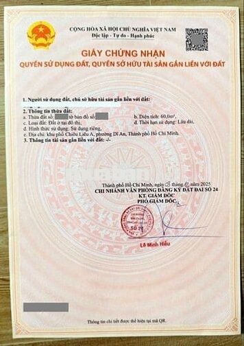 Nhà Phố mới hoàn công tặng nội thất khu đô thị iCon Central  Dĩ An