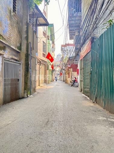  Mảnh Đất Hiếm phố Thịnh Liệt ô tô kinh doanh, 62m2, mt 4.6m, 8.5 tỷ.