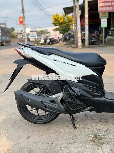 Honda Vario 150cc 2017 Trắng Zin chạm