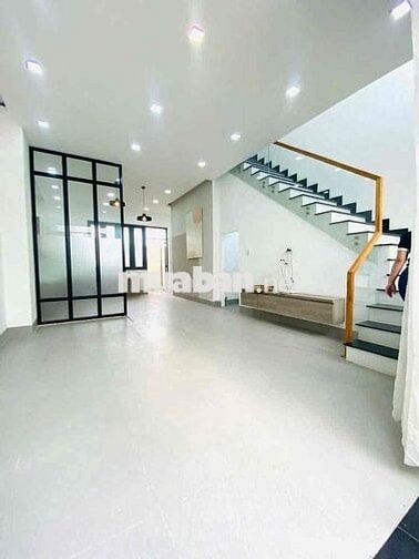 BÁN NHÀ 1 LẦU  VỊ TRÍ CÁCH TRỤC CHÍNH 1B 70M - KDC NAM LONG   __ -- GI