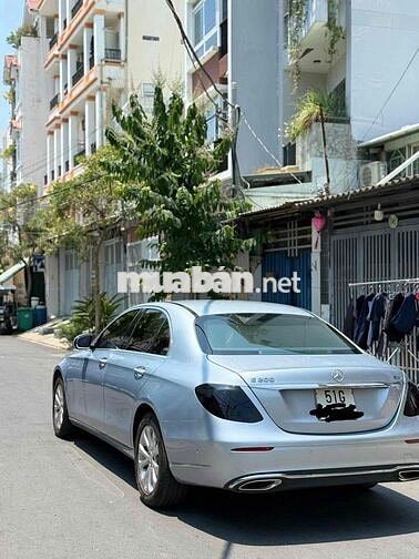 Mercedes E200 Exclusive 2017 80000 km