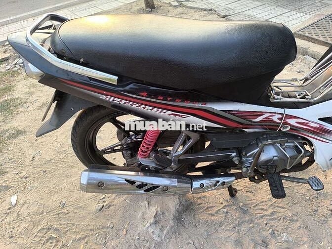 Yamaha Sirius RC Đen Trắng Đỏ