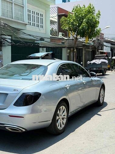 Mercedes E200 Exclusive 2017 80000 km