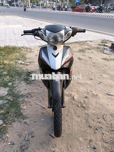 Yamaha Sirius RC Đen Trắng Đỏ