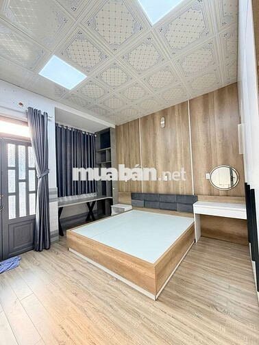 NHÀ ĐẸP 4 X12 GÁC SUỐT GẦN CHỢ LÊ THI NGAY,VLA