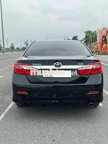 Toyota Camry 2012 2.0E Form mới