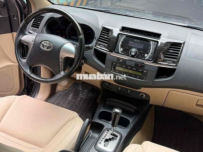 Fortuner Máy Xăng Tự Động 2014