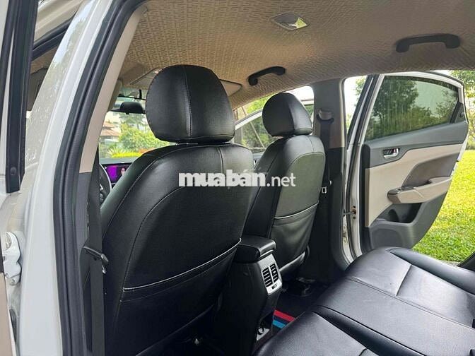 Hyundai Accent 2021 MT Trắng