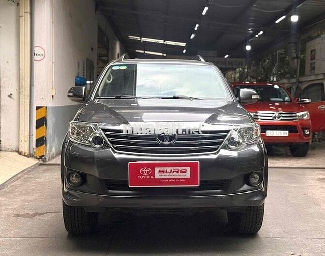 Fortuner Máy Xăng Tự Động 2014