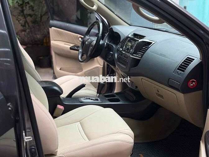 Fortuner Máy Xăng Tự Động 2014