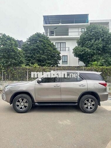 Fortuner 2020 Số tự động 1 cầu nhập khẩu 30G/5 số