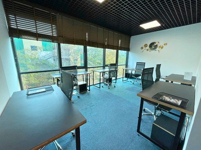 Cho thuê bàn làm việc riêng - không gian làm việc chung Regus The Sun