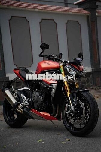 Triumph Triple 1200 Rs 2023 Cam 8000 km