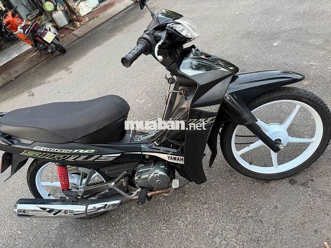 Yamaha Sirius màu Đen