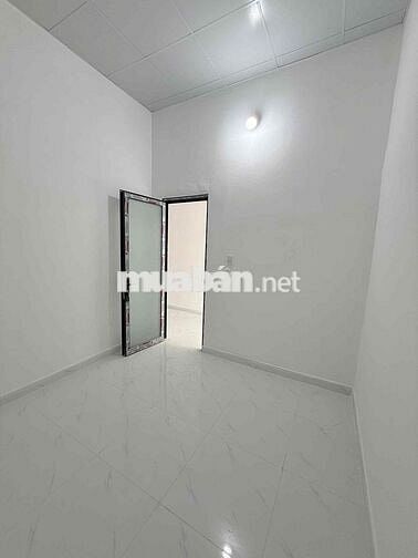 HẠ GIÁ BÁN GẤP CĂN NHÀ CẤP 4 NẰM SAU LƯNG CHỢ SÔNG THAO- BÀU HÀM